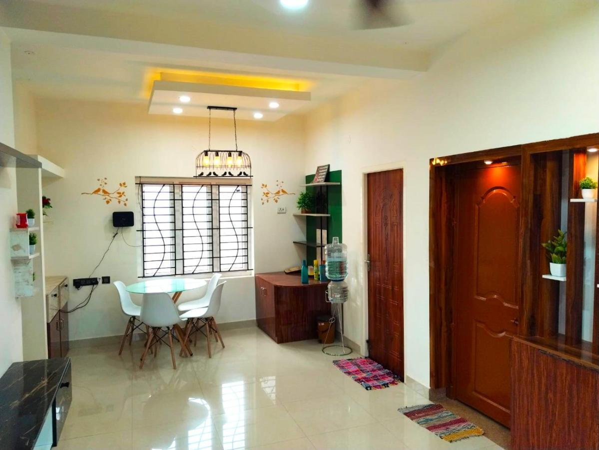 Asshappystayinn Hotel Tiruchirappalli Εξωτερικό φωτογραφία