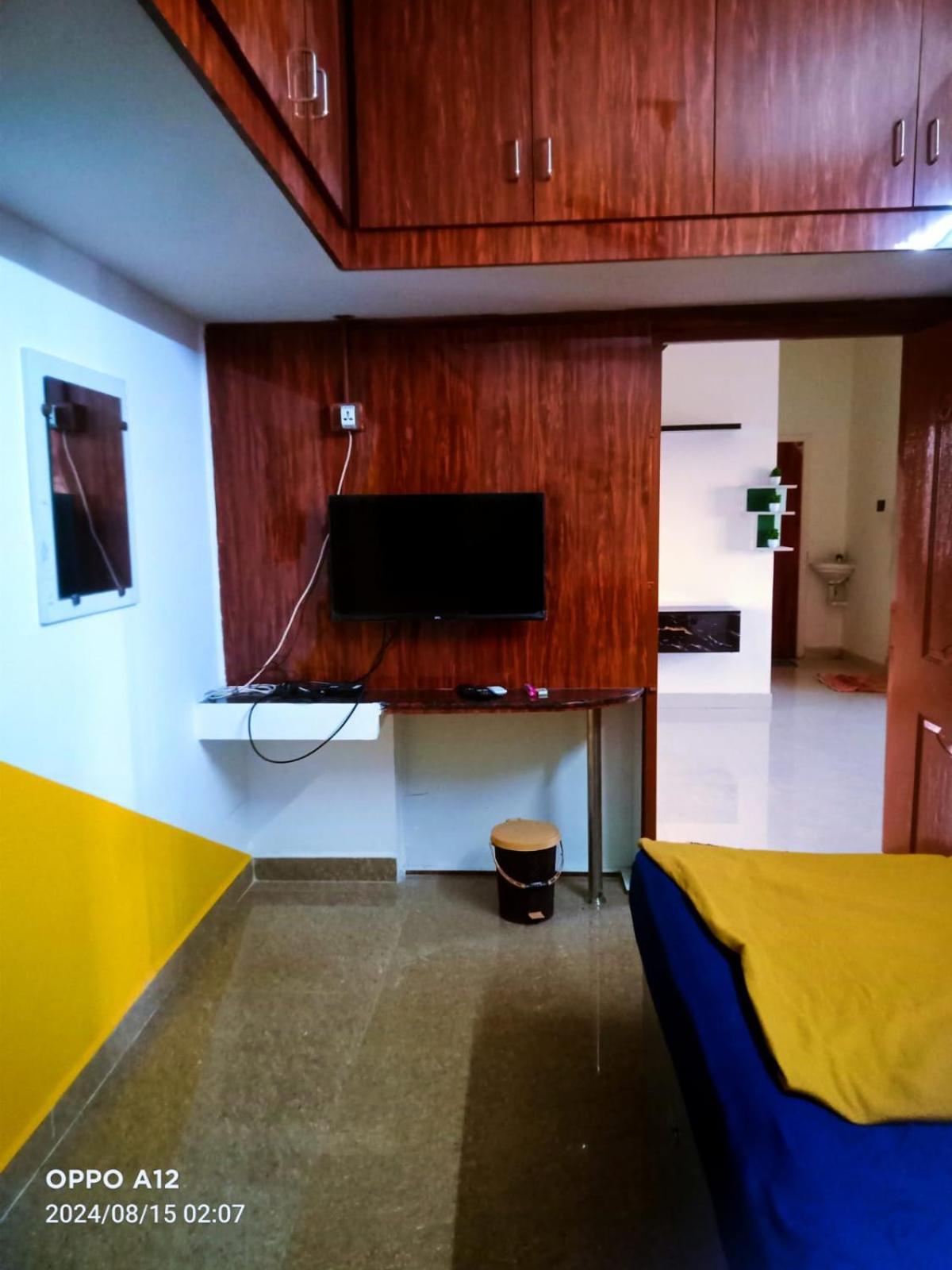 Asshappystayinn Hotel Tiruchirappalli Εξωτερικό φωτογραφία